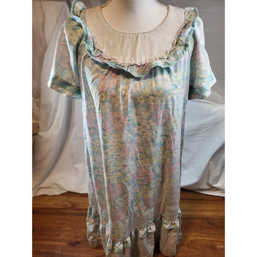Vintage Mako Hawaii Muumuu Maxi Dress Floral‎ Cottagecore Prairie XS/S